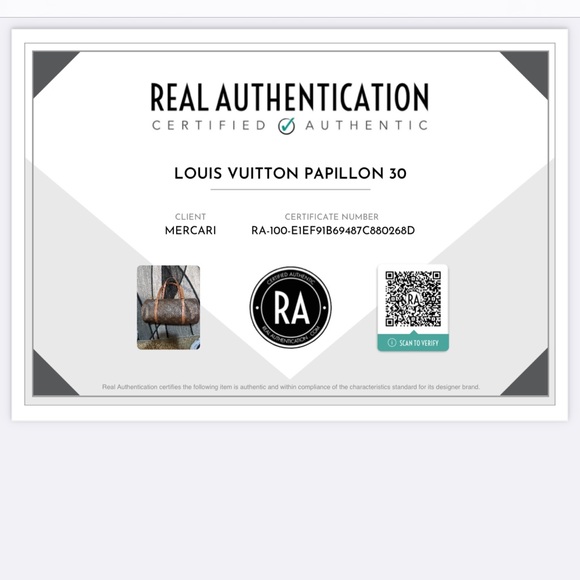 Authentic Louis Vuitton Papillon 30 and mini pouch. - Picture 13 of 14